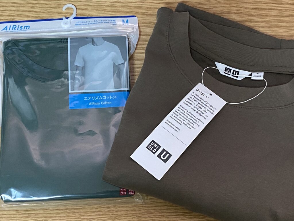 ユニクロのエアリズムコットンTシャツとエアリズムコットンオーバーサーズTシャツ（5分袖）のパッケージ比較