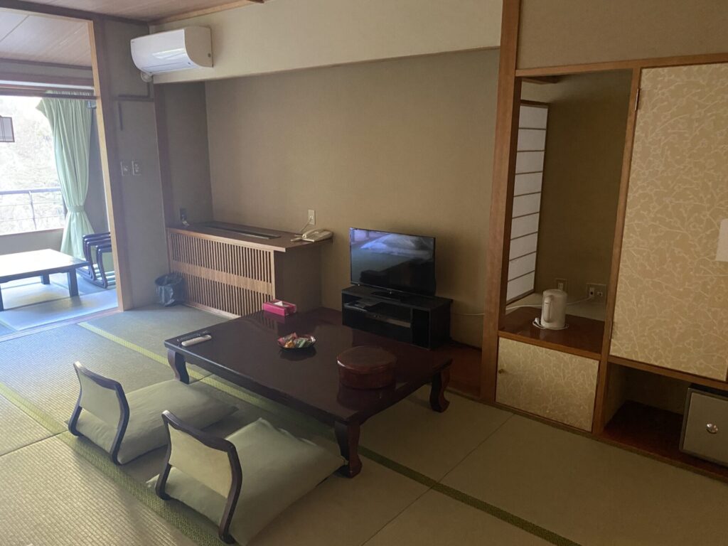 ホテル湯西川の客室