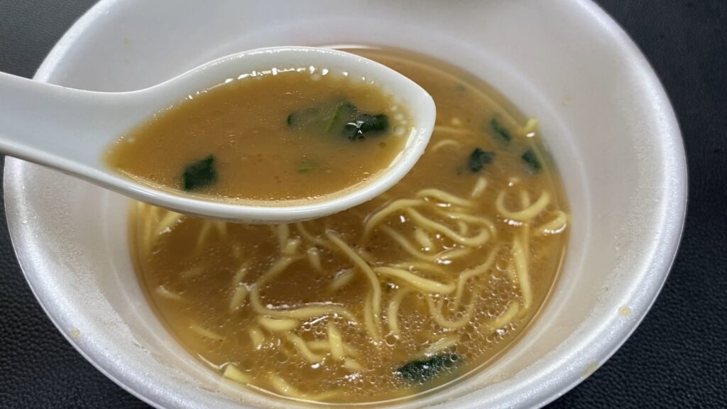 山岡家カップ麺に入っているほうれん草