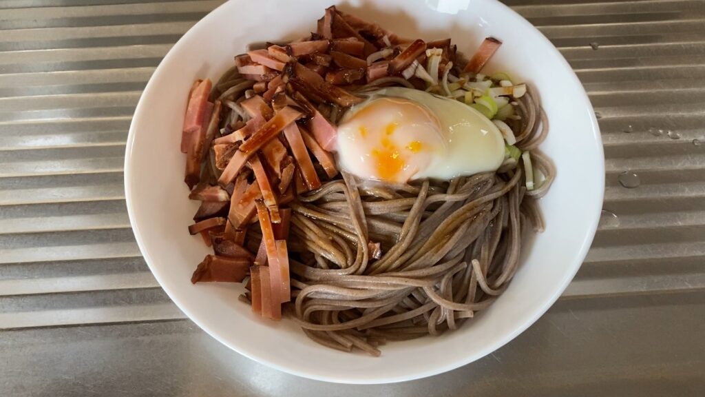 業務スーパーの干しそば（播州そば）はまぜそばの麺としても利用できる