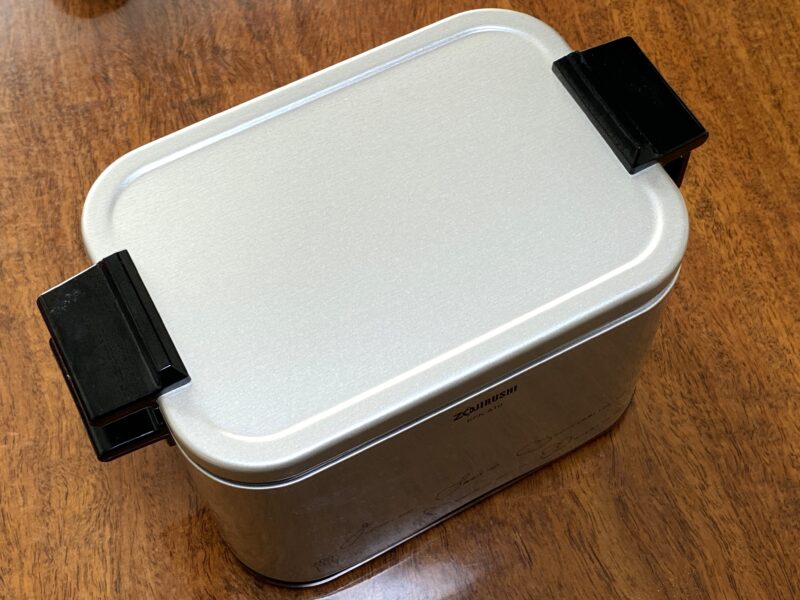 象印の電気フライヤー「あげあげ」は蓋つきで油が保管しやすい