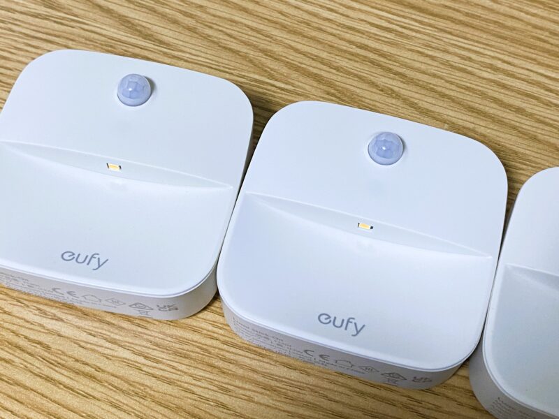 Ankerの人感センサーライト。電池の消耗が激しいのでエネループが活きる