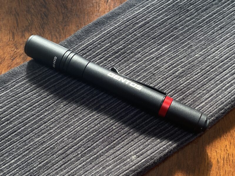 懐中電灯（ペンライト）はエネループが使用できる