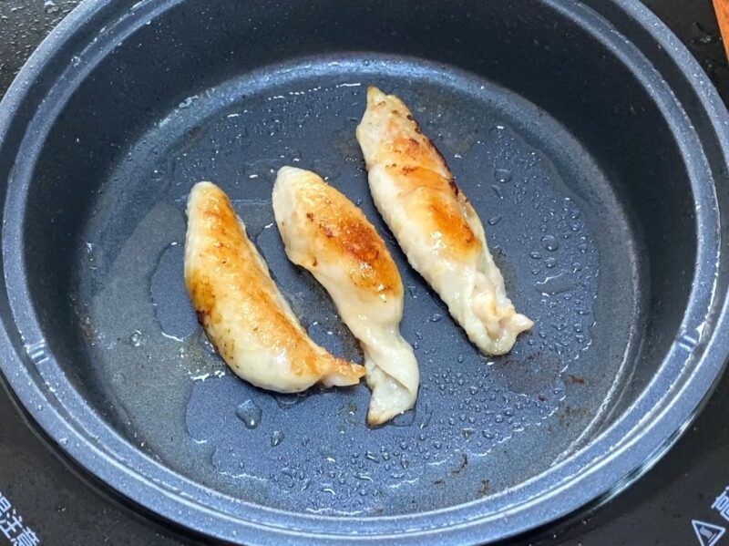 業務スーパー 鶏皮餃子 焼き調理 フライパン 失敗 グニャグニャ