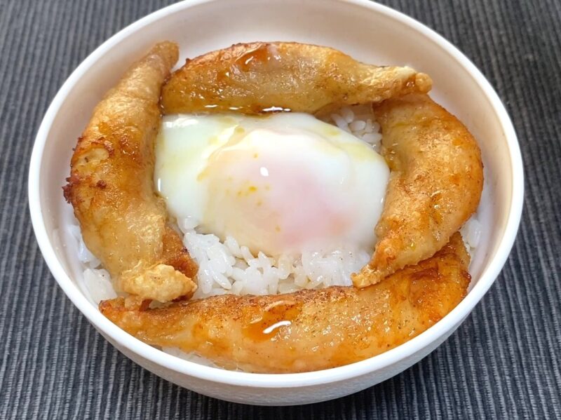 業務スーパー 鶏皮餃子丼 ご飯 半熟卵 ポン酢 アレンジ